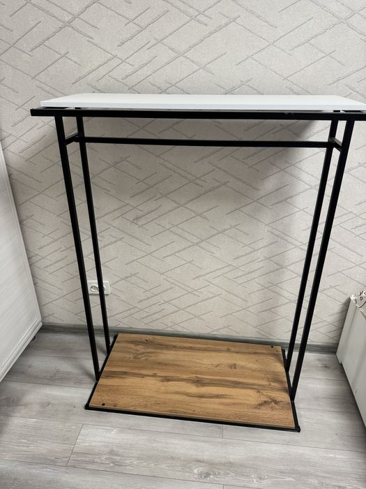 Продам рейл вешалку для одежды