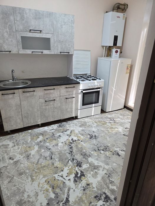 Сергили метрони 3бекати 1хона 300д