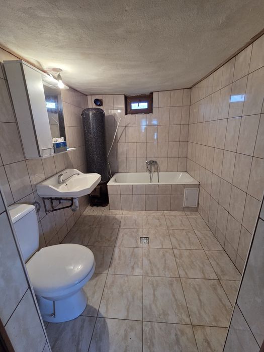 Casa + teren  Aninoasa sat Groserea