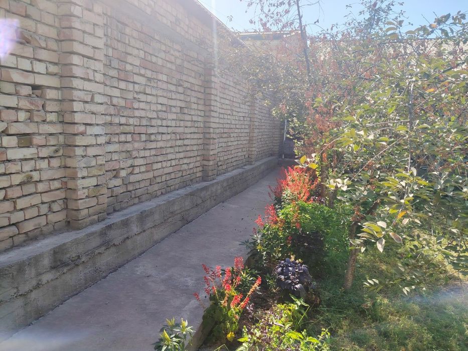 Участка сотилади