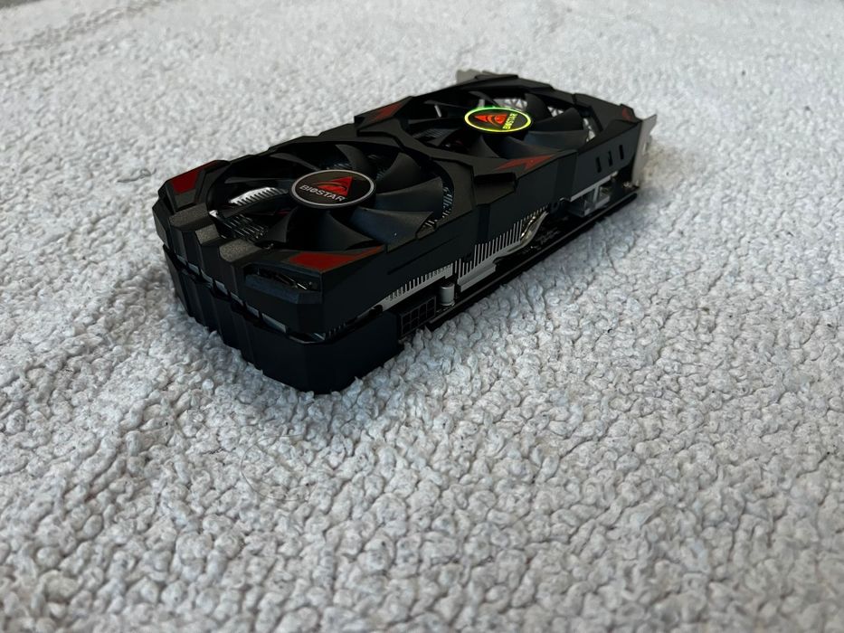 Placa video rx580 8gb folosita 2 luni