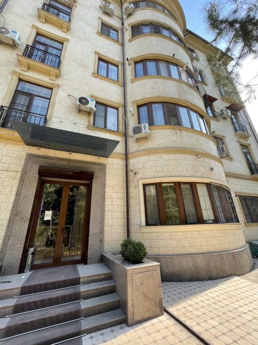 Аренда 200 м² под клинику/офис м. БИЙ Капитал банк