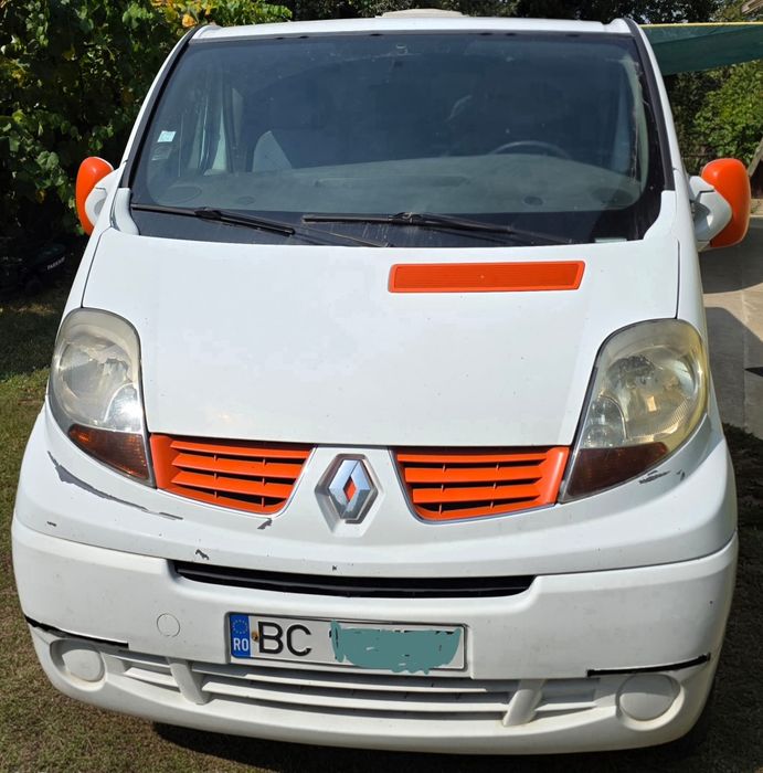 Renault Trafic 2.0 dCi – 2007 – 3 locuri – 370.000+ km
