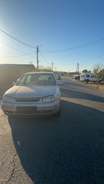 VOLKSWAGEN Golf 2001 — imagine 4