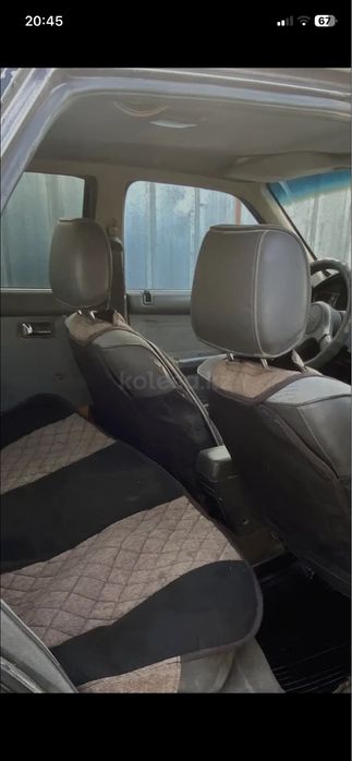 Mazda 626,1990года