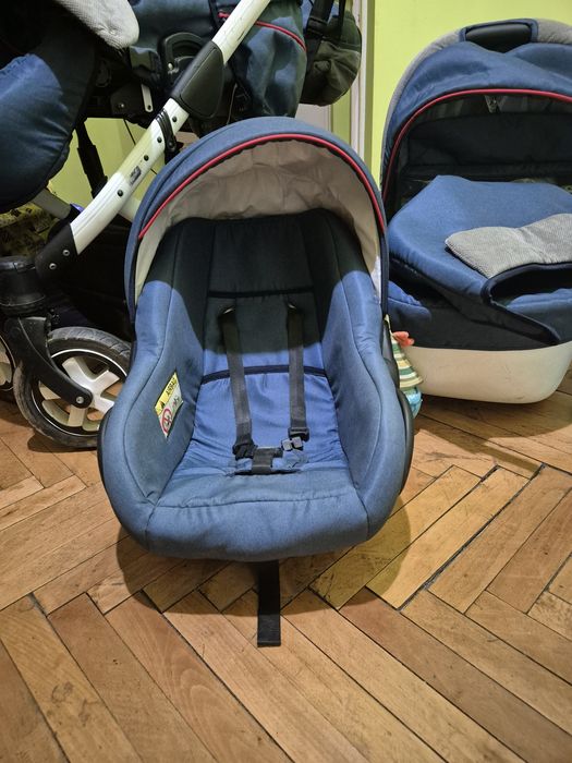 Vând carucior 3 in 1 Krausman Eclipse