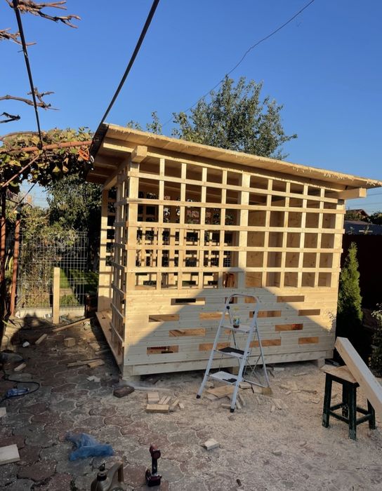 Vând foișoare de gradina la comanda