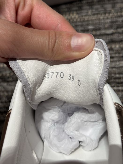 Alexander McQueen White/Gold Дамски Обувки 38EUR + Кутия