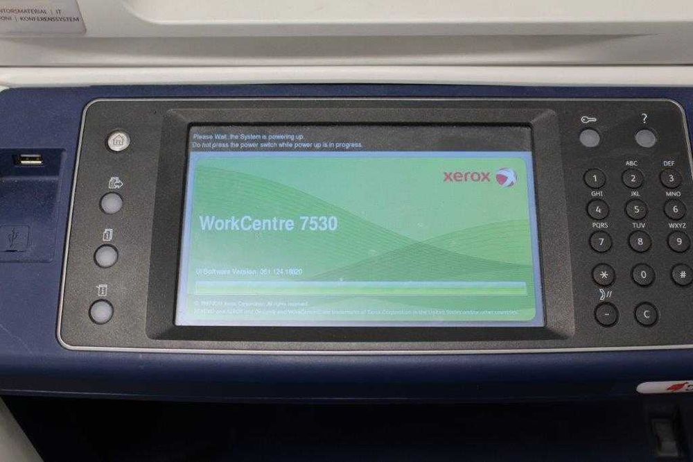 Мултифункционален принтер Xerox Workcentre 7530 ДЕФЕКТЕН