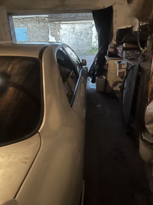 Продам машину Mitsubishi  Galant