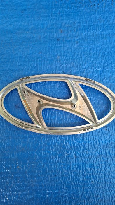 Эмблема Hyundai Tucson NX4