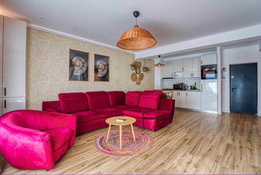 For rent, apartament 2 camere Mamaia Nord, prima linie,vedere la mare