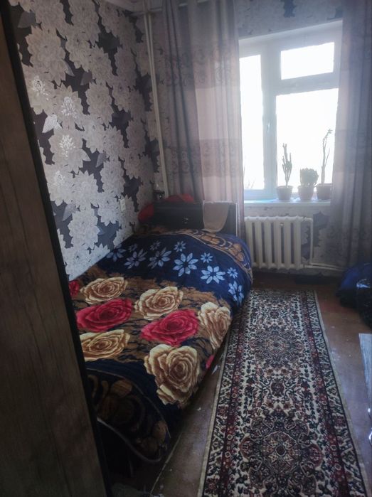 Уй сотилади 3 хонали 1 - этаж арка олди огород