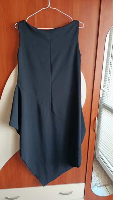 Асиметрична рокля M / L като нова