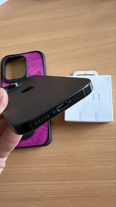 iPhone 16 Pro de 256Gb, cu 91% sanatate baterie