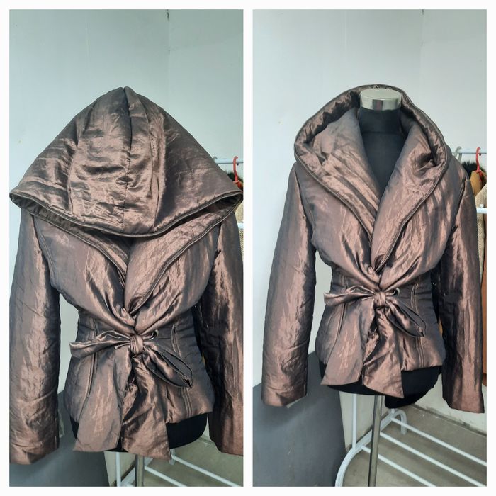 Куртка женская утеплённая.