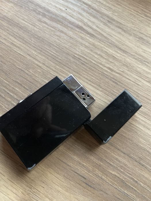 Запалка Colibri