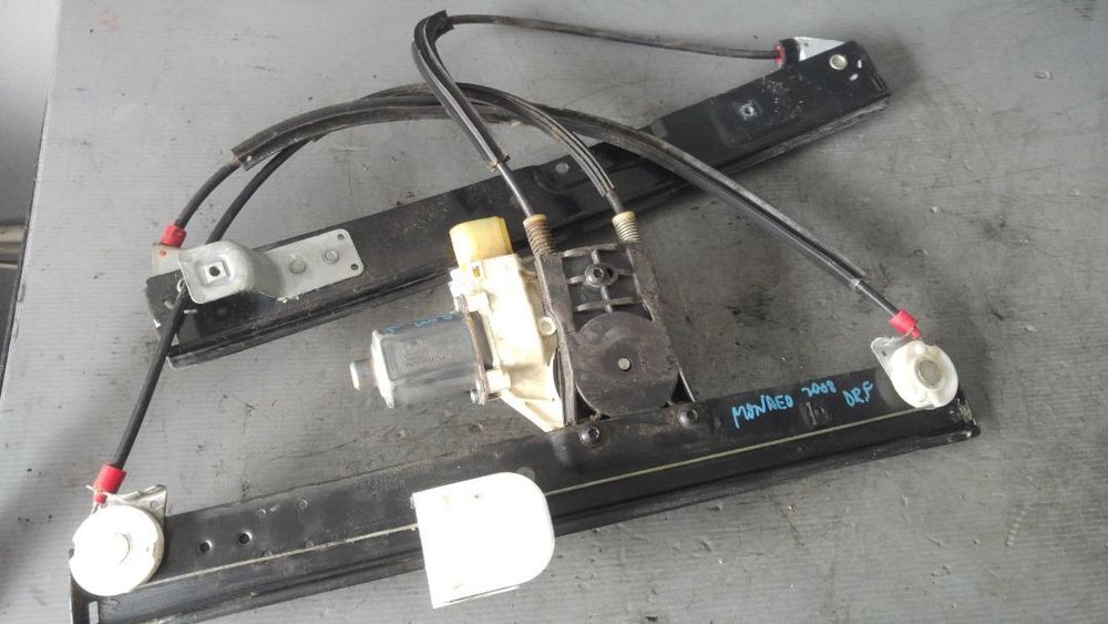 macara usa dreapta fata ford mondeo mk4 limuzina 6m21-14553-b  0130822286