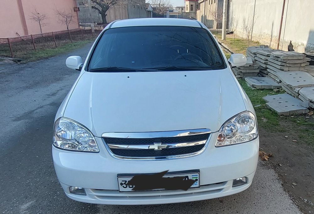 Продаётся Chevrolet Lasetti 1.8