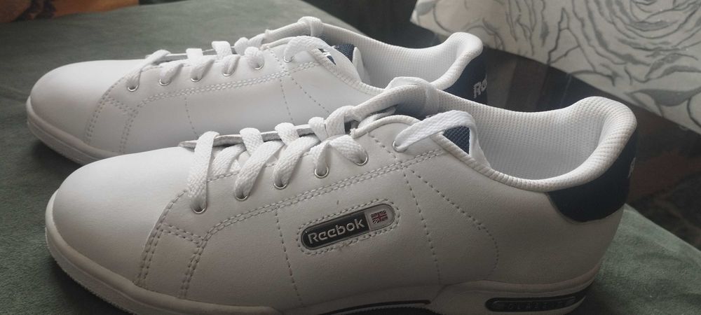 Оригинални, нови, кецове Reebok, унисекс, размер 36