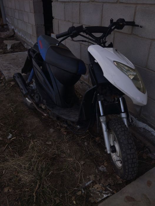 Продам скутер 50 кубов