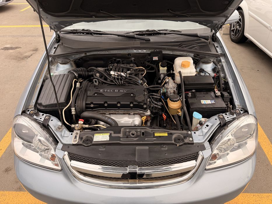 Продам ласетти 1.6 автомат