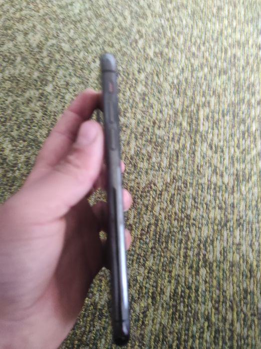 Telefon iphone xs madili karobka dakimen yoo