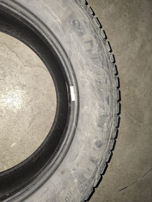 Шины 265/60 R18.