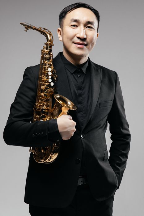 Саксофонист Алматы. Скрипачка и саксофонист