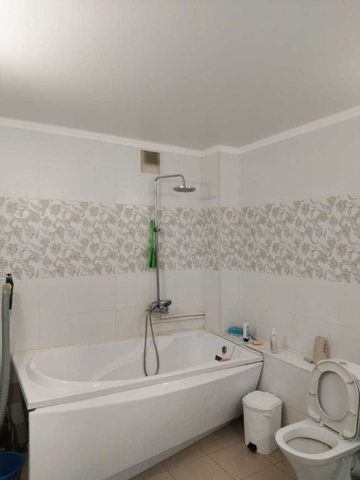 Продам коттедж в спальном районе