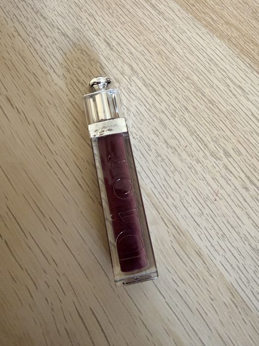 Разпродажба козметика Chanel Dior Mac Charlotte tilbury Mac Huda ABH