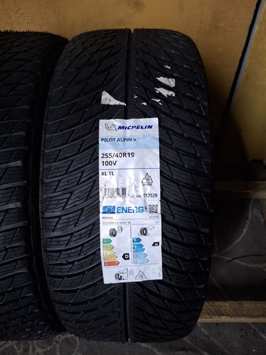 255 40 19 Michelin DOT 2025 iarna NOI