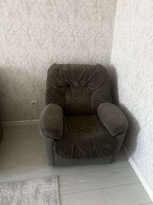 Продам кресло срочно