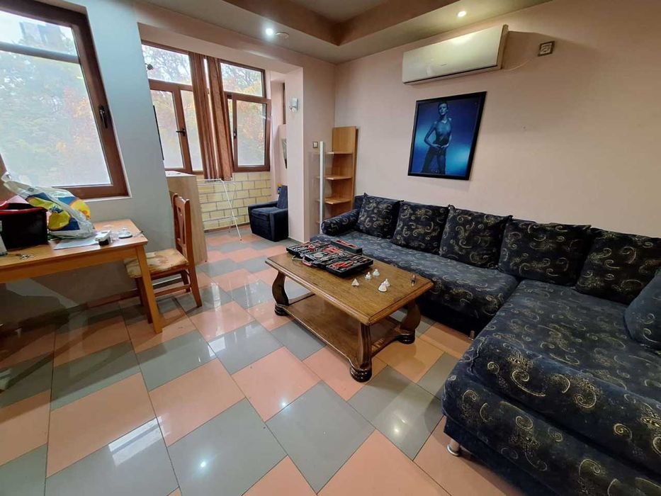 Продава се Едностаен апартамент в Пловдив, Кършияка - 36 кв.м за 1945 €/кв.м - Снимка #3