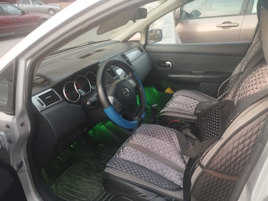 Продаётся автомобиль