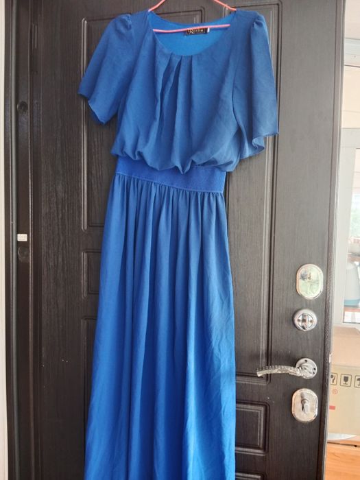 Платья в пол нарядные