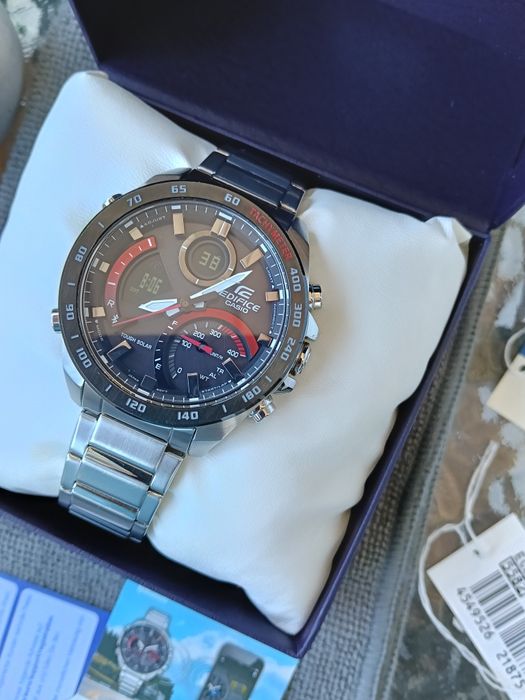Ceas casio tough-solar,bluetooth