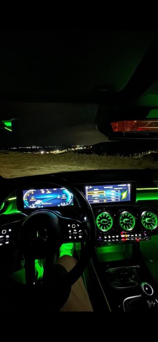 MERCEDES-BENZ CLA 0 — imagine 2