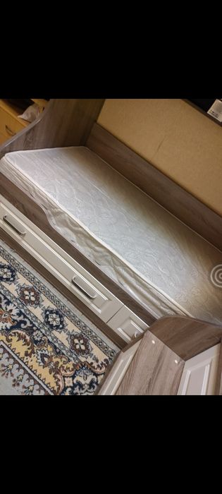 Кровать двухъярусная