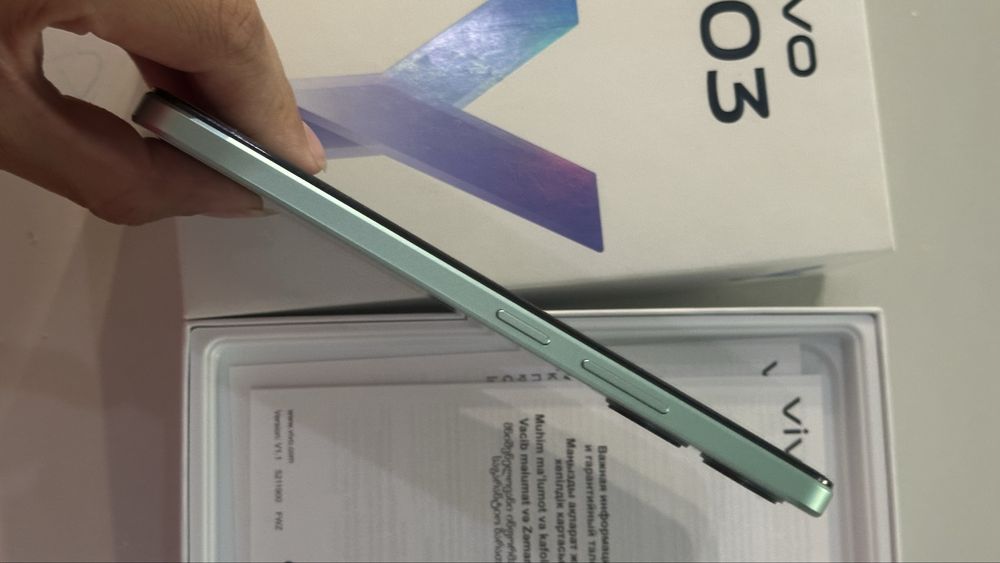 Продам новый Смартфон VIVO Y03