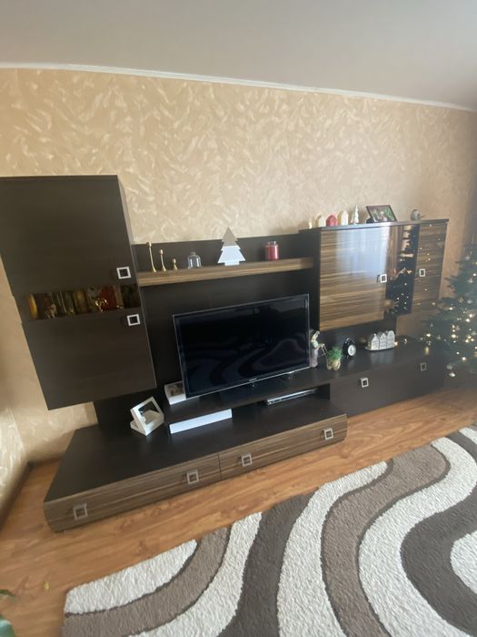 Стенка в гостиную б/у