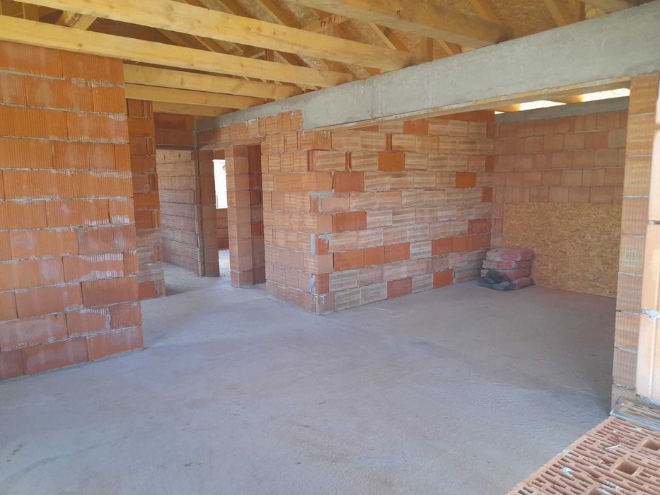 Casa in Rosu Biharia
