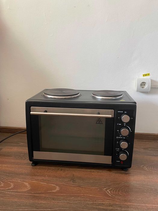 Vând cuptor electric Myria