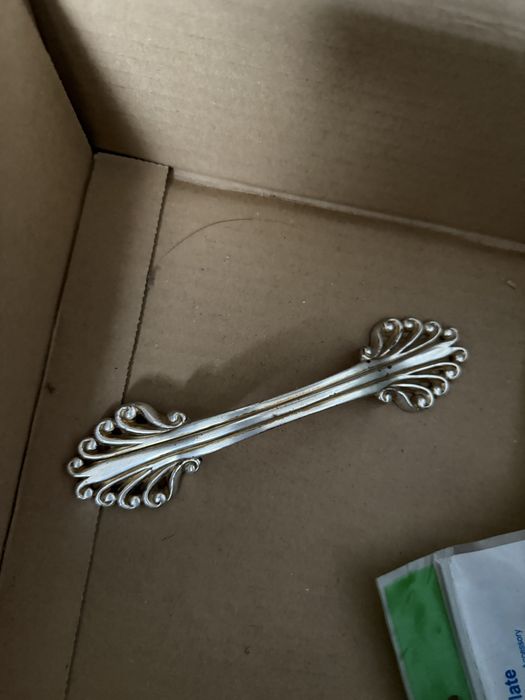 Мебельные ручки