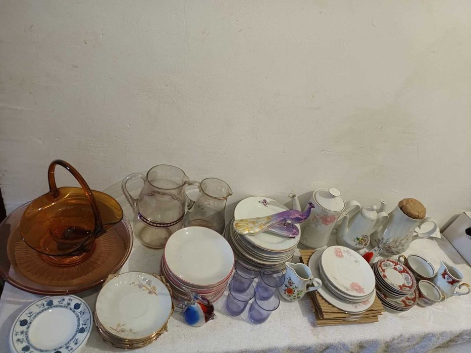 Порцеланови чинии,плата