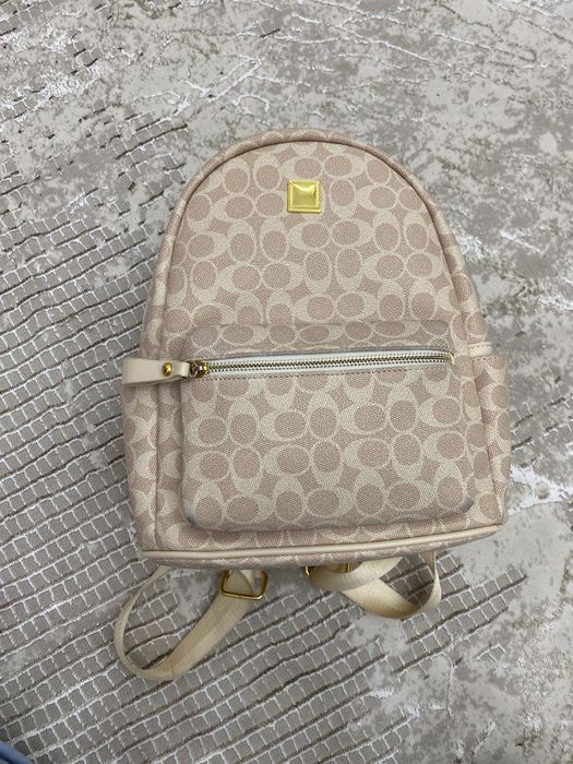 рюкзак в школу для школьниц