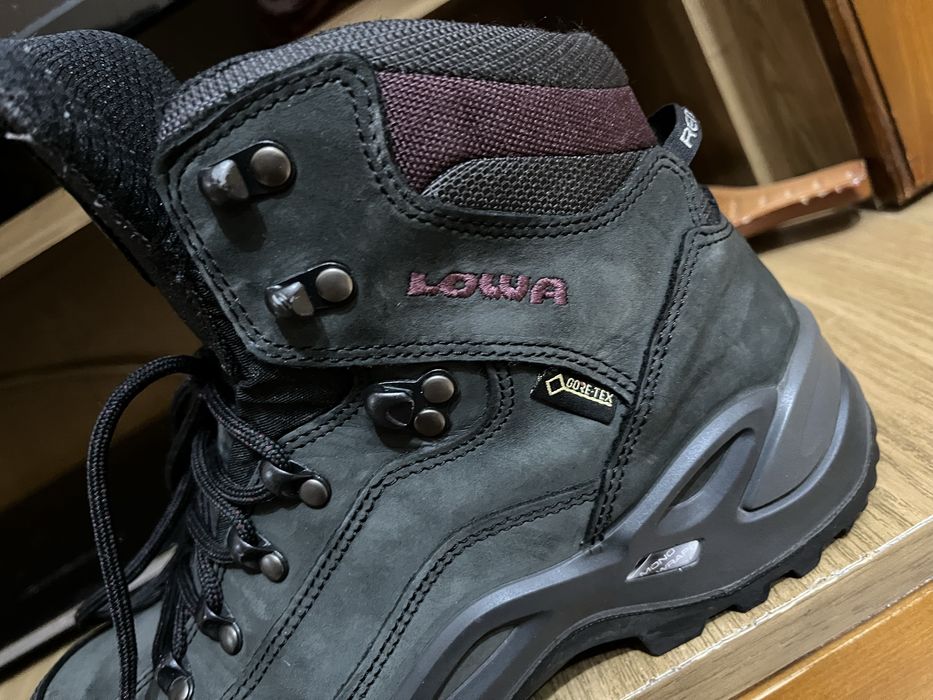 Lowa Renegate core tex