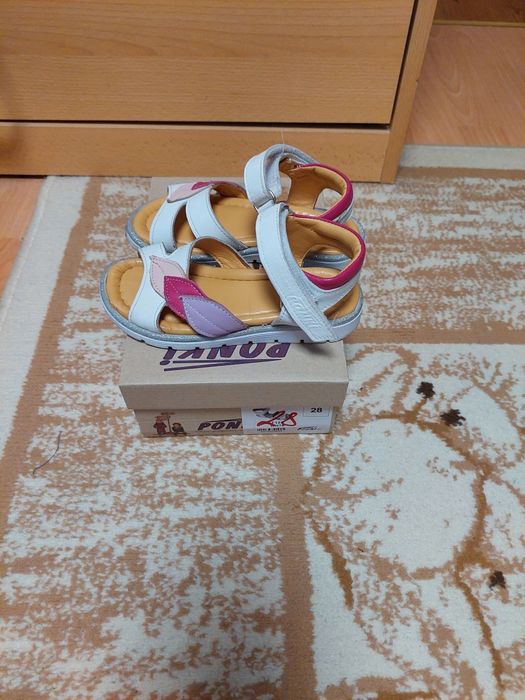 Сандали 28 номер
