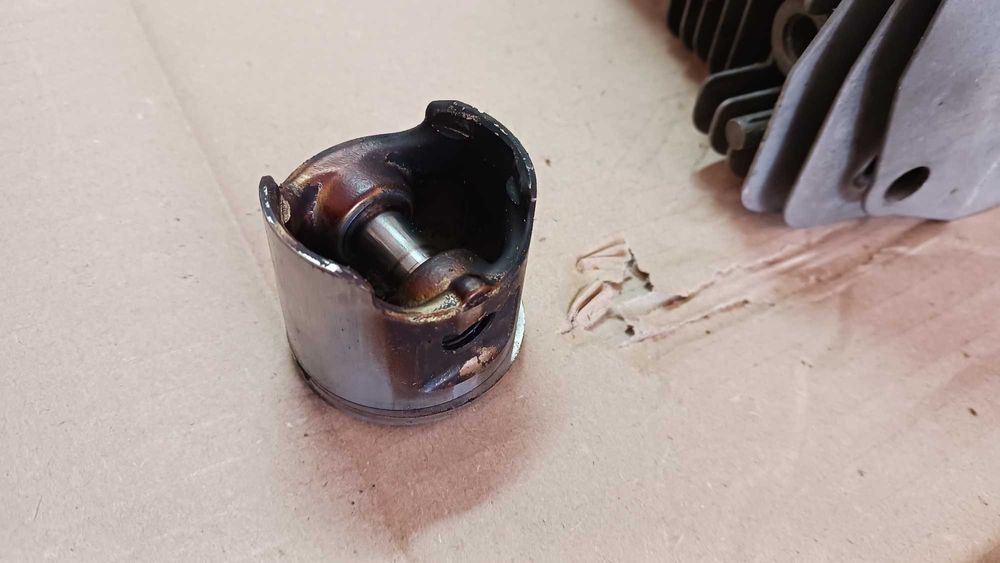 Set motor (cilindru si piston) original pentru drujba Husqvarna 340