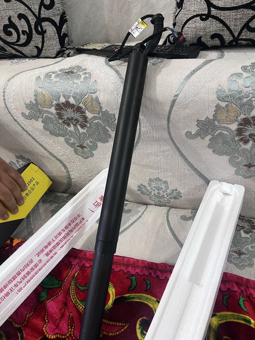 Продам электропривод для багажника